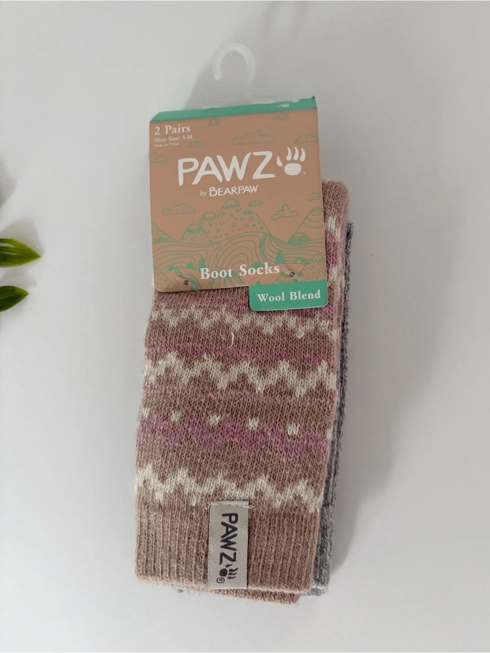 NWT paws wool blend boot socks